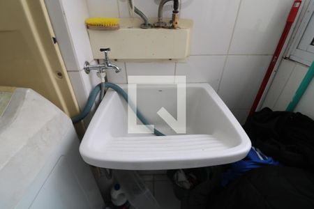 Área de Serviço de apartamento à venda com 3 quartos, 60m² em Jardim Vila Formosa, São Paulo
