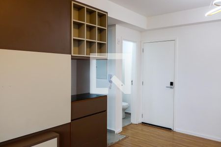 Sala de apartamento à venda com 2 quartos, 62m² em Vila Osasco, Osasco