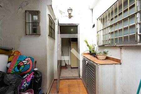 Quintal de casa à venda com 3 quartos, 194m² em Vila Nova Manchester, São Paulo