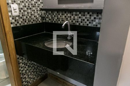 Lavabo de apartamento para alugar com 1 quarto, 55m² em Costa Azul, Salvador