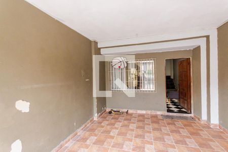 Área comum de casa à venda com 4 quartos, 185m² em Vila Lucinda, Santo André