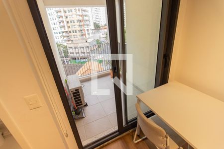 Varanda de kitnet/studio para alugar com 0 quarto, 24m² em Vila Mariana, São Paulo