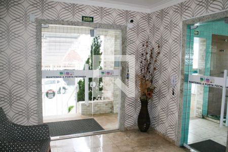 Hall de entrada de apartamento para alugar com 2 quartos, 65m² em Nova Mirim, Praia Grande