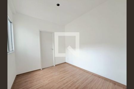 Quarto de apartamento à venda com 2 quartos, 48m² em Palmeiras, Belo Horizonte