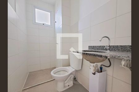 Banheiro da Suíte 1 de apartamento à venda com 2 quartos, 48m² em Palmeiras, Belo Horizonte