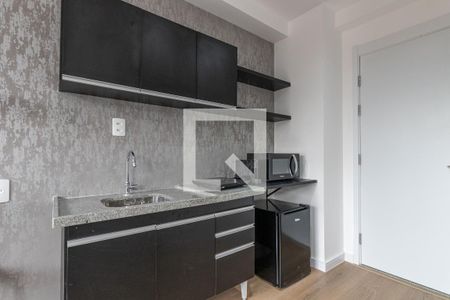 Cozinha de kitnet/studio à venda com 1 quarto, 27m² em Moema, São Paulo