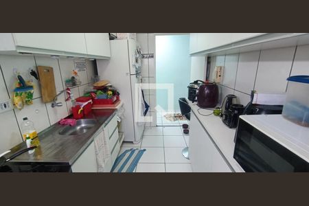 Cozinha de apartamento à venda com 2 quartos, 52m² em Jardim Umarizal, São Paulo