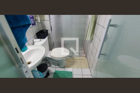 Banheiro de apartamento à venda com 2 quartos, 52m² em Jardim Umarizal, São Paulo