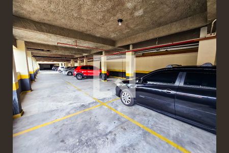 Garagem de apartamento à venda com 2 quartos, 70m² em Del Castilho, Rio de Janeiro