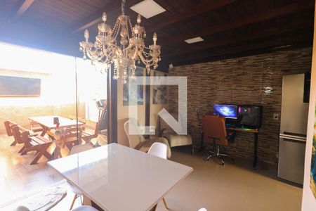 Sala de Jantar de casa à venda com 2 quartos, 100m² em Hípica, Porto Alegre
