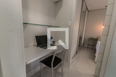  Escritório de apartamento para alugar com 1 quarto, 50m² em Jardim Armação, Salvador