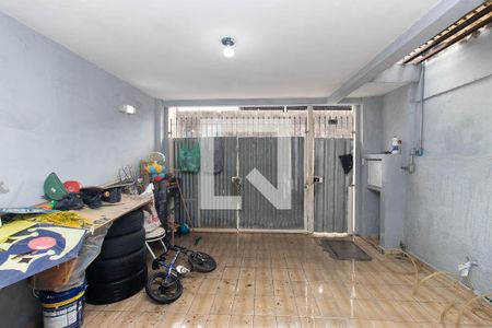 Garagem de casa à venda com 2 quartos, 90m² em Vila Guilherme, São Paulo