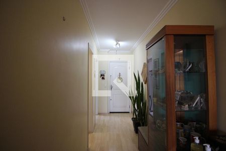 Corredor de apartamento à venda com 3 quartos, 85m² em Vila Mussoline, São Bernardo do Campo