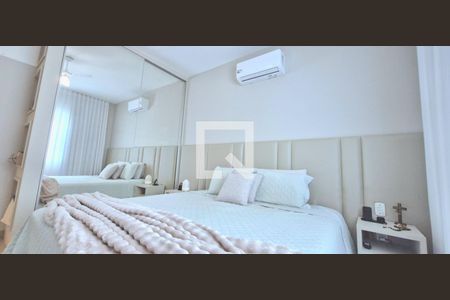 Quarto 2 de casa à venda com 3 quartos, 170m² em Vila Rica, Lagoa Santa