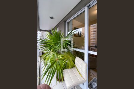 Varanda de apartamento à venda com 2 quartos, 54m² em Bela Vista, São Paulo