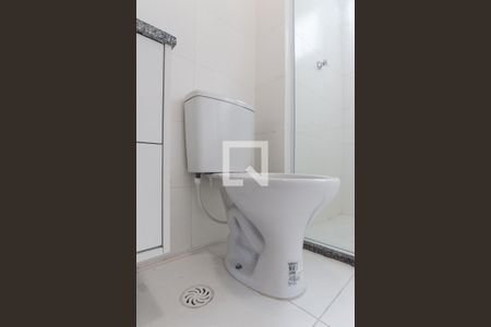 Banheiro de apartamento à venda com 2 quartos, 47m² em Vila Maria, São Paulo