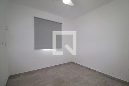 Quarto 1 de casa para alugar com 1 quarto, 120m² em Vila Alzira, Santo André