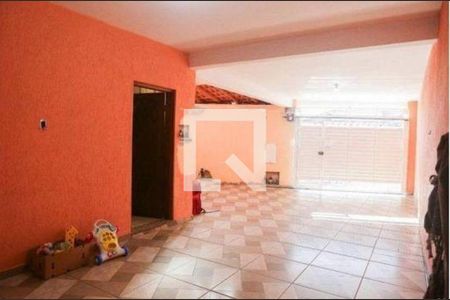 Casa à venda com 3 quartos, 187m² em Jardim Stella, Santo André