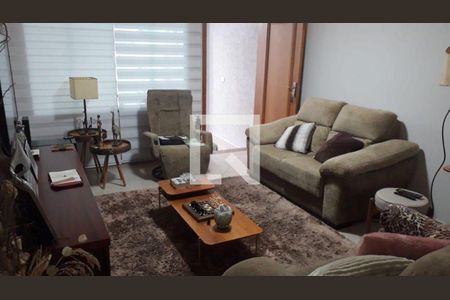 Casa à venda com 3 quartos, 135m² em Jardim das Acacias, São Bernardo do Campo