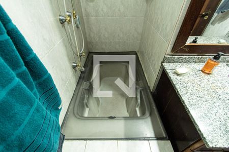Banheiro Suíte de casa para alugar com 5 quartos, 245m² em Jardim Magnolia, Sorocaba