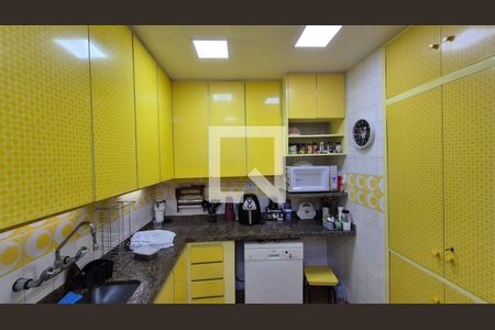 Cozinha de casa à venda com 4 quartos, 400m² em Alto da Boa Vista, Rio de Janeiro