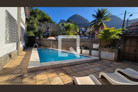 Piscina de casa à venda com 4 quartos, 400m² em Alto da Boa Vista, Rio de Janeiro