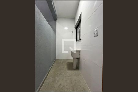 Casa à venda com 3 quartos, 200m² em Vila Mazzei, São Paulo