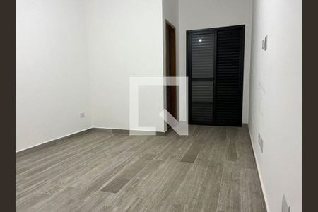 Casa à venda com 3 quartos, 200m² em Vila Mazzei, São Paulo