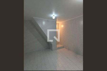 Sala de casa à venda com 3 quartos, 120m² em Vila Mazzei, São Paulo