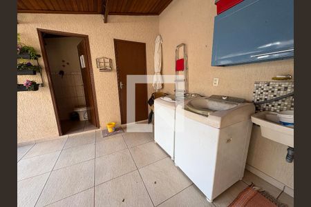 Área de Serviço de casa à venda com 3 quartos, 180m² em Santo Antonio, Jundiaí