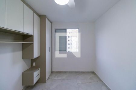 Quarto 1  de apartamento para alugar com 2 quartos, 60m² em Parque Reboucas, São Paulo