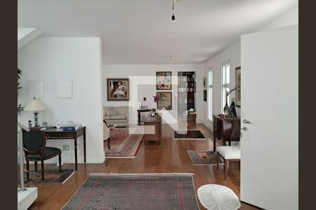 Casa à venda com 4 quartos, 450m² em Planalto Paulista, São Paulo