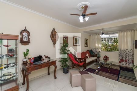 Sala de casa à venda com 4 quartos, 400m² em Penha Circular, Rio de Janeiro