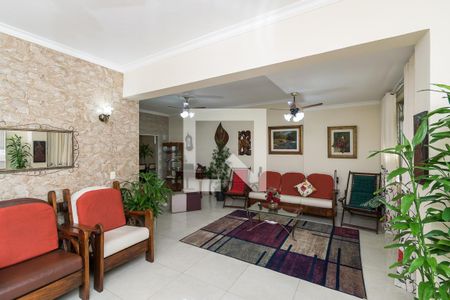 Sala de casa à venda com 4 quartos, 400m² em Penha Circular, Rio de Janeiro