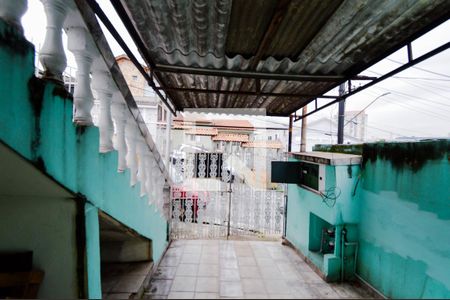 Vista do Quarto 1 de casa para alugar com 2 quartos, 175m² em Vila Antonieta, Guarulhos