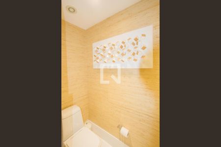 Lavabo de apartamento à venda com 4 quartos, 222m² em Campo Belo, São Paulo