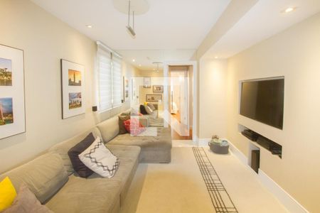 Sala de TV de apartamento à venda com 4 quartos, 222m² em Campo Belo, São Paulo