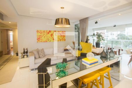 Sala de Estar de apartamento à venda com 4 quartos, 222m² em Campo Belo, São Paulo