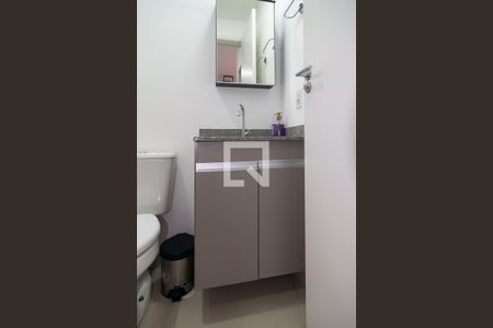 Banheiro de apartamento para alugar com 1 quarto, 31m² em Bela Vista, São Paulo