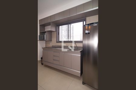 Cozinha de apartamento para alugar com 1 quarto, 31m² em Bela Vista, São Paulo