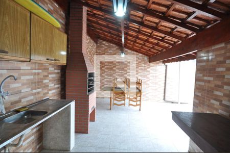 Churrasqueira de casa à venda com 3 quartos, 120m² em Parque Edu Chaves, São Paulo