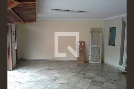 Casa à venda com 3 quartos, 266m² em Conjunto Habitacional Leao de Ouro, São Bernardo do Campo