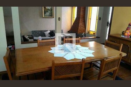 Casa à venda com 4 quartos, 300m² em Bairro dos Casa, São Bernardo do Campo