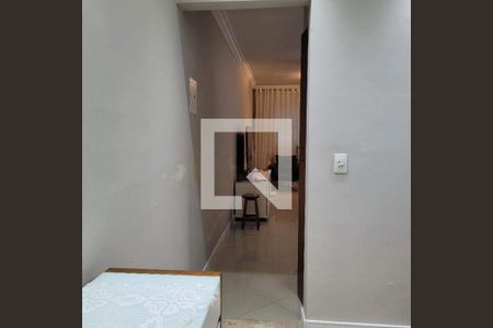 Casa à venda com 3 quartos, 172m² em Santa Terezinha, São Bernardo do Campo