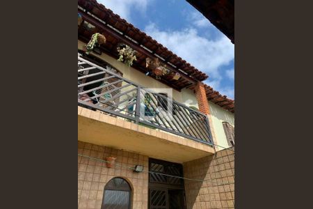 Casa à venda com 4 quartos, 164m² em Nova Petrópolis, São Bernardo do Campo