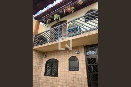 Casa à venda com 4 quartos, 164m² em Nova Petrópolis, São Bernardo do Campo