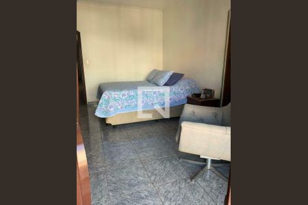 Casa à venda com 4 quartos, 164m² em Nova Petrópolis, São Bernardo do Campo