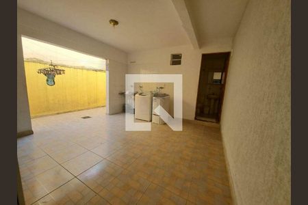 Casa à venda com 3 quartos, 208m² em Jardim Cambui, Santo André