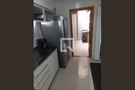 Casa à venda com 3 quartos, 100m² em Parque Oratório, Santo André