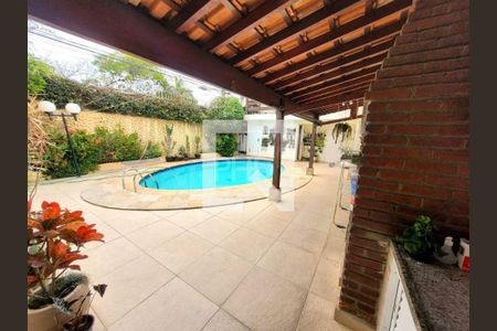 Casa à venda com 3 quartos, 230m² em Nova Petrópolis, São Bernardo do Campo